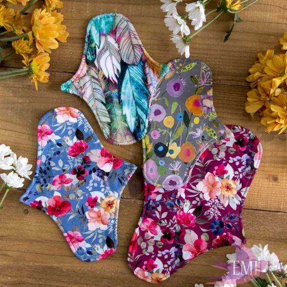 Afrodité (S) kisméretű intimbetét, vékony - Spring Meadow