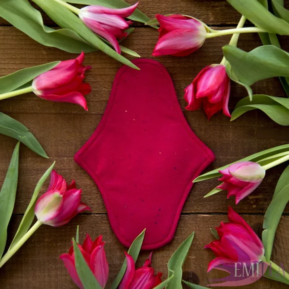 Írisz petite size (XS) for light flow - Crimsons with Benefits