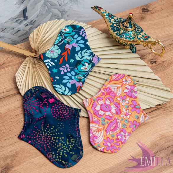 Afrodité Wide small pad (S) for light flow - Tie-Dye Midnight