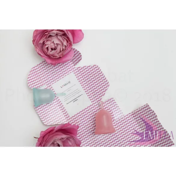 Loulou Cup Turquoise (softer) - small size - with a FREE Emilla liner